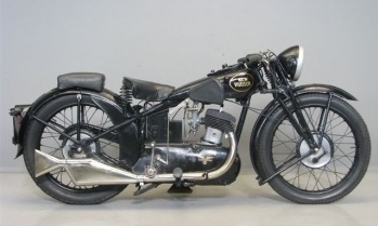 1932 Model 32 de Luxe 350 cc